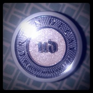 Urban Decay Cosmic Moondust Eyeshadow